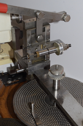 top Chronos clock wheel cutting machine clockmakers for sale slide view