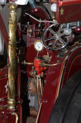 gauge2 Exhibition 2" Fowler Showmans live steam traction engine for sale.