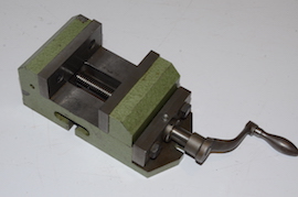 main 4" milling machine vice for sale.