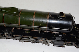 chimney 2.5" Green Arrow LNER Class V2 2-6-2 live steam loco for sale